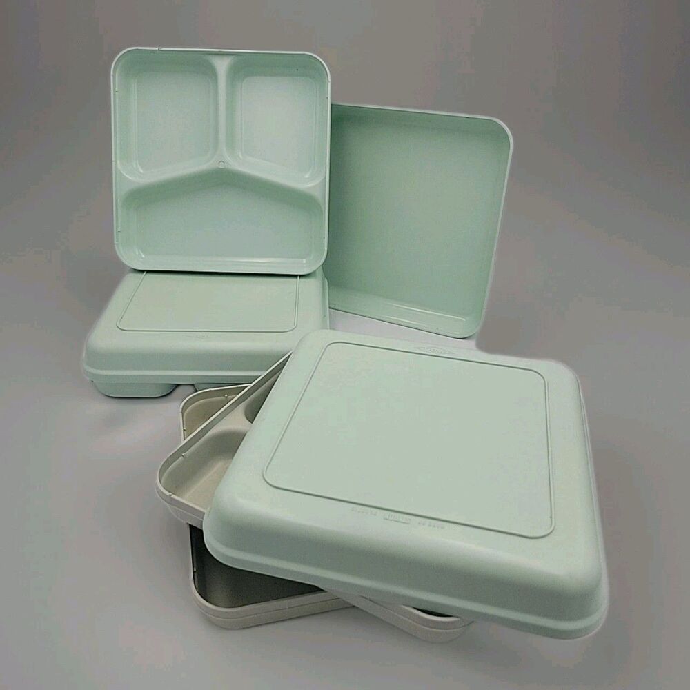 Vintage Rare DOW Chemical Styron Plastic  4 Trays & 3 Lids Green & Tan